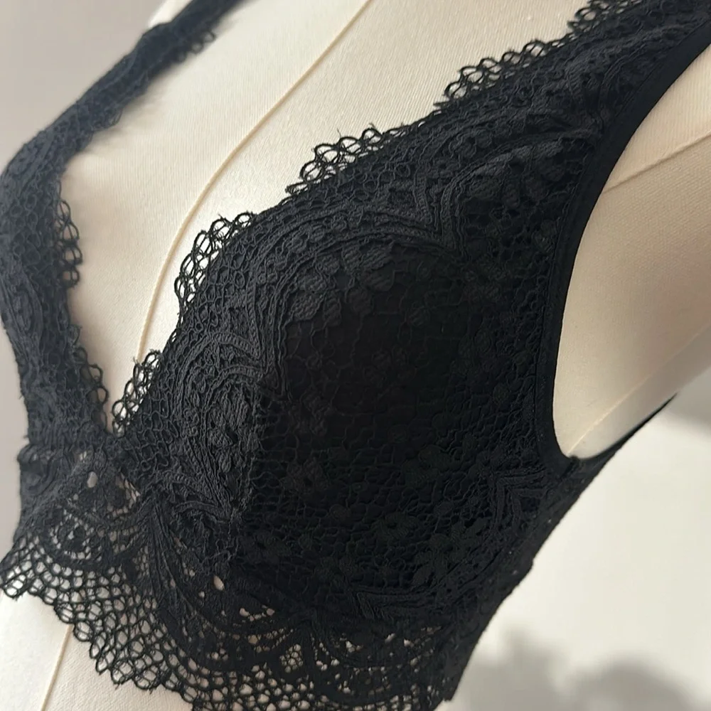 Bralette - Picture 5 of 8